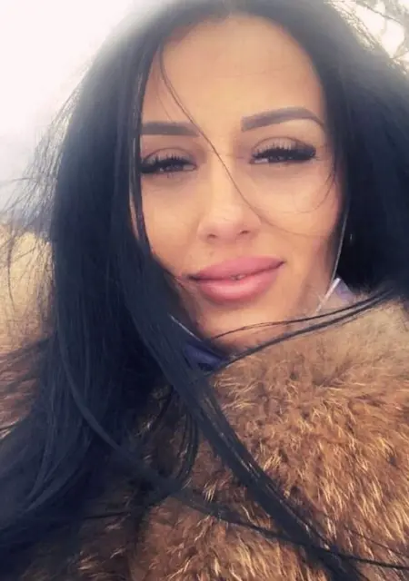 Я Alina, 36, из Бухареста, ищу знакомство