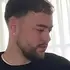 Soy Xavier, 23 años de Badalona, busco conocer gente para relación sin ataduras