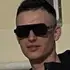 Soy Denis, 32 años de Madrid, busco conocer gente para relación sin ataduras