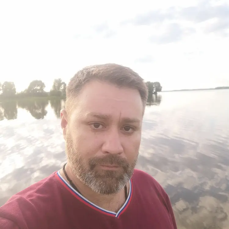 Я Дмитрий, 36, из Костромы, ищу знакомство для регулярного секса