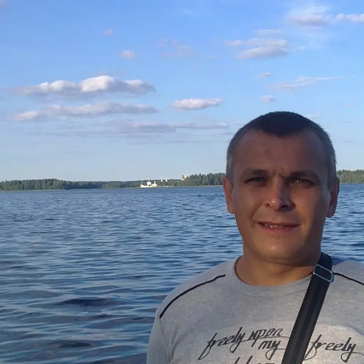 Я Владимир, 48, из Валдая, ищу знакомство для регулярного секса