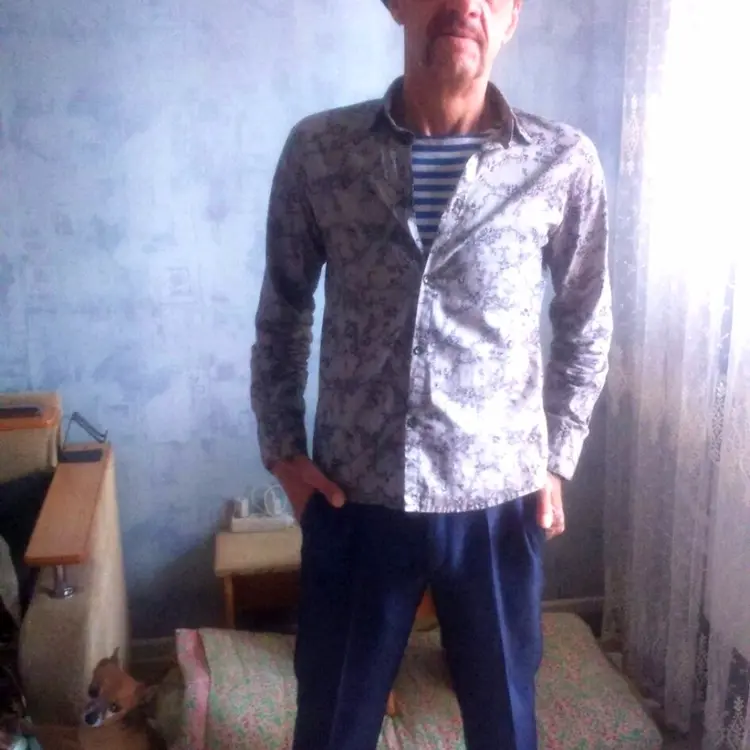 Я Алекс, 55, из Новосибирска, ищу знакомство для виртуального секса