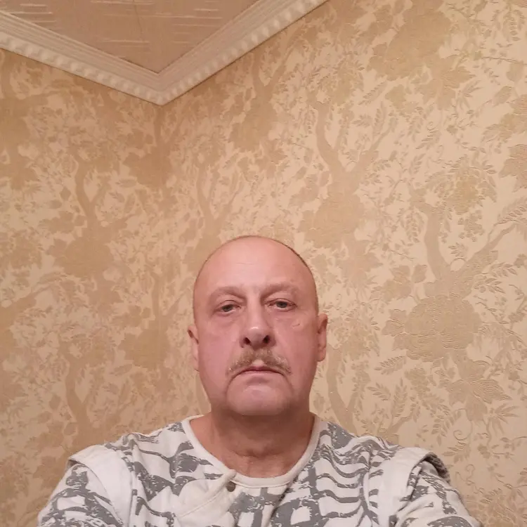 Игорь из Витебска, мне 60, познакомлюсь для регулярного секса