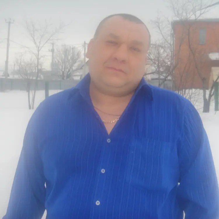 Мы Дима, 44, из Зеленодольска, ищу знакомство для секса на одну ночь