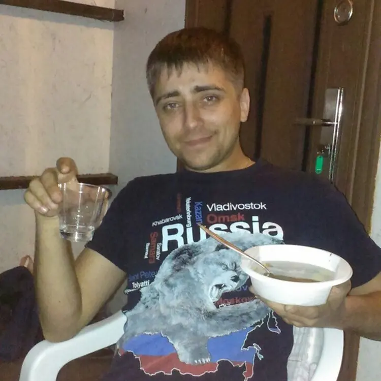 Я Сергей, 38, из Кинели, ищу знакомство для регулярного секса