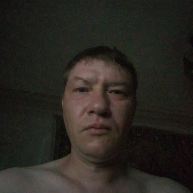 Я Олег, 35, знакомлюсь для регулярного секса в Владикавказе