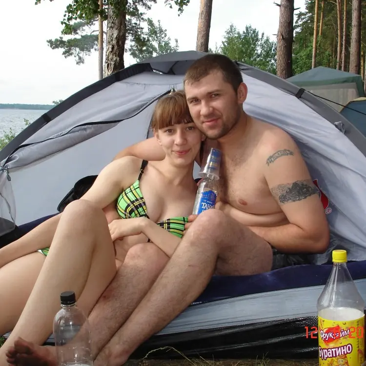 Мы Валерий Евгения, 41, из Новосибирска, ищу знакомство для секса на одну ночь