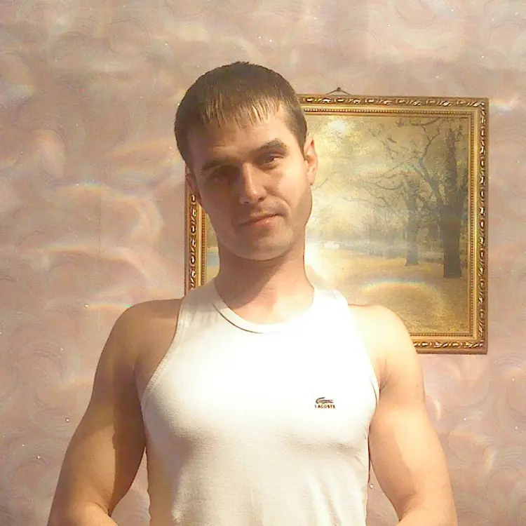 Я Сергей, 39, из Алатыря, ищу знакомство для приятного времяпровождения