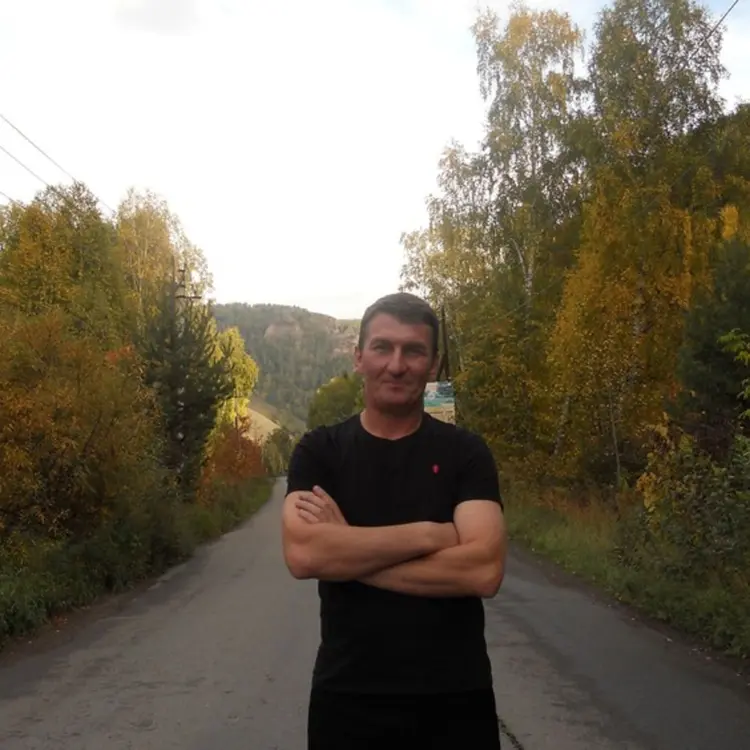 Я Андрей, 50, из Красноярска, ищу знакомство для постоянных отношений