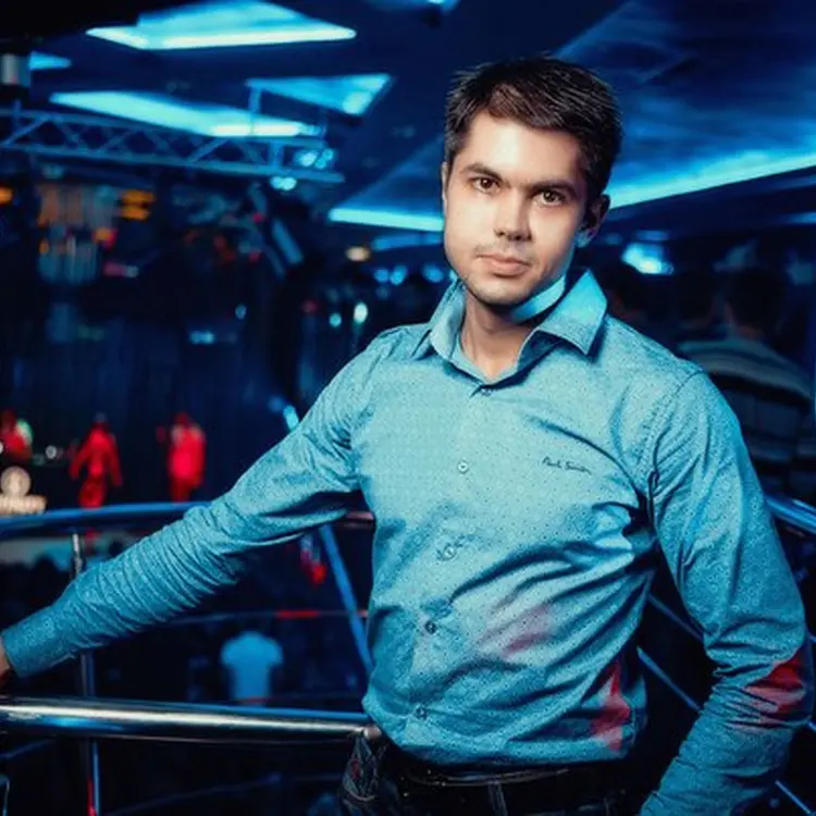 Я Дмитрий, 33, знакомлюсь для общения в Оренбурге
