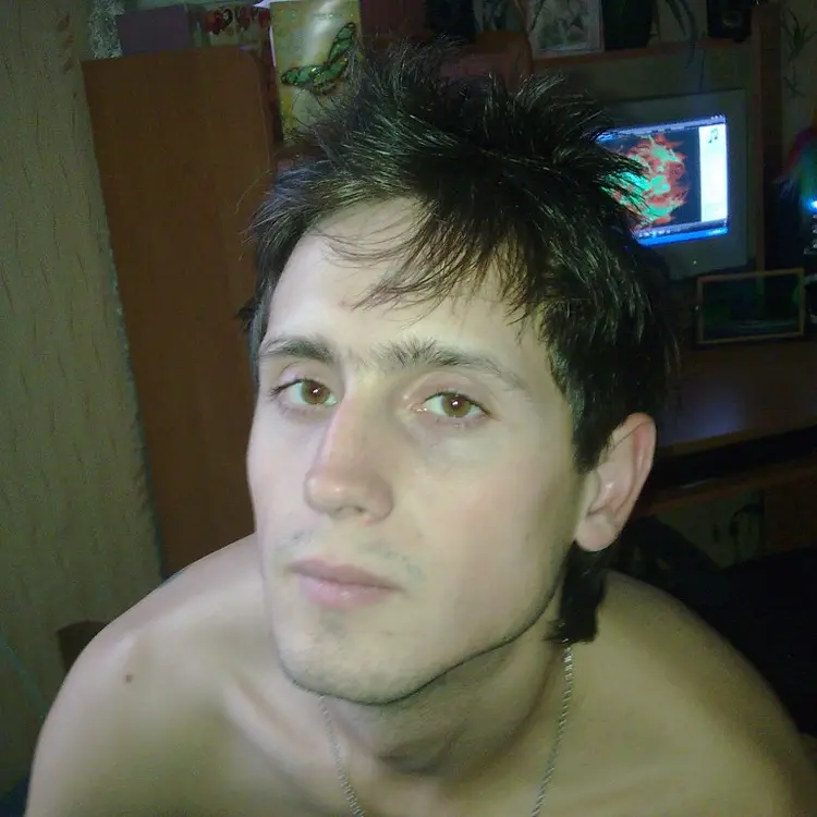 Я Pavel, 34, знакомлюсь для регулярного секса в Горячем Ключе