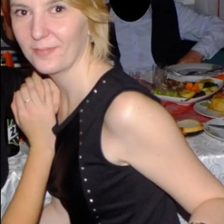 Инесса из Усть-Илимска, ищу на сайте секс на одну ночь