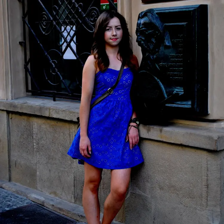 Я Полина, 20, из Новочеркасска, ищу знакомство для постоянных отношений