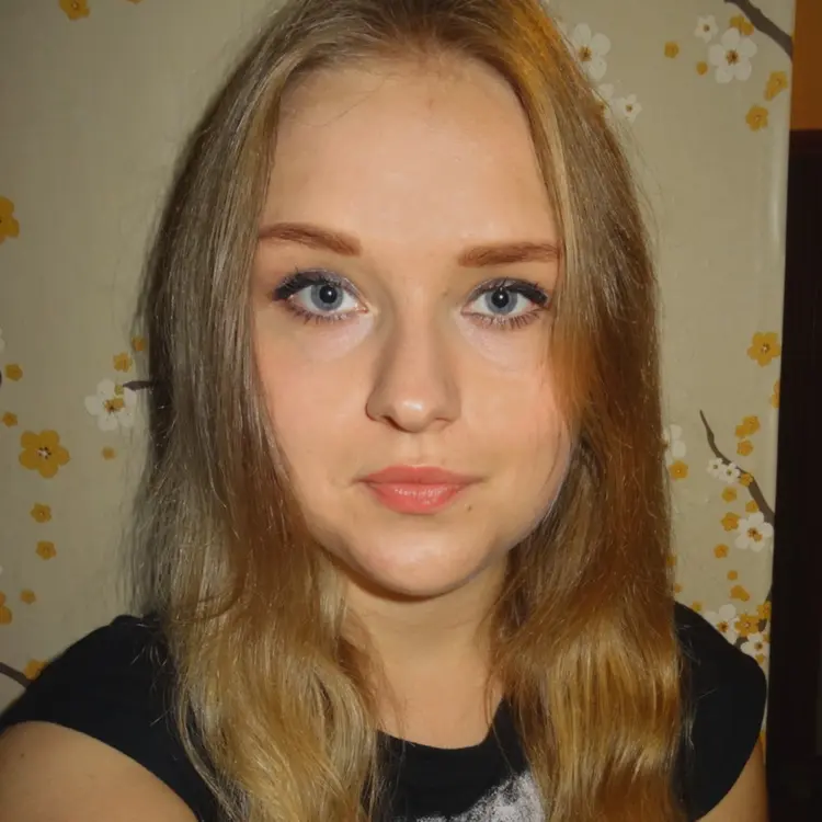 Я Стелла, 19, знакомлюсь для регулярного секса в Томске