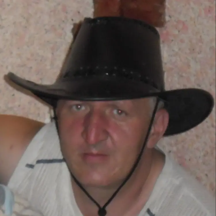 Я Владимир, 45, из Несвижа, ищу знакомство для регулярного секса