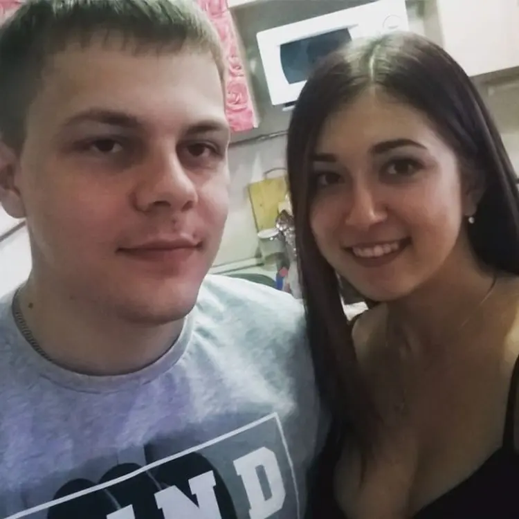 Мы Елена, 29, знакомлюсь для секса на одну ночь в Кемерово