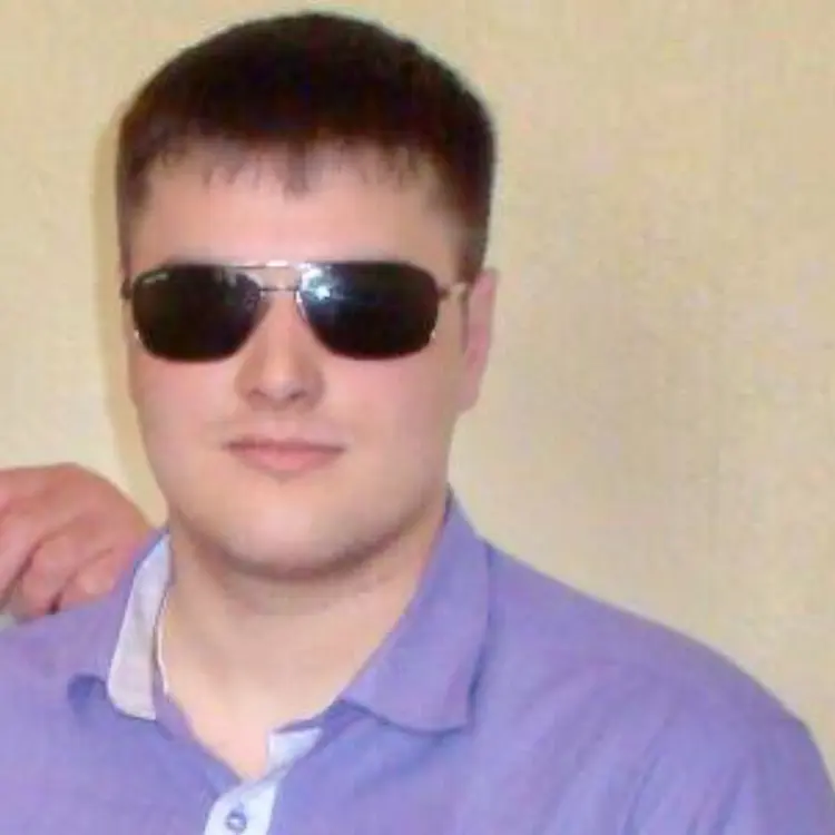 Я Егор, 35, из Сургута, ищу знакомство для секса на одну ночь