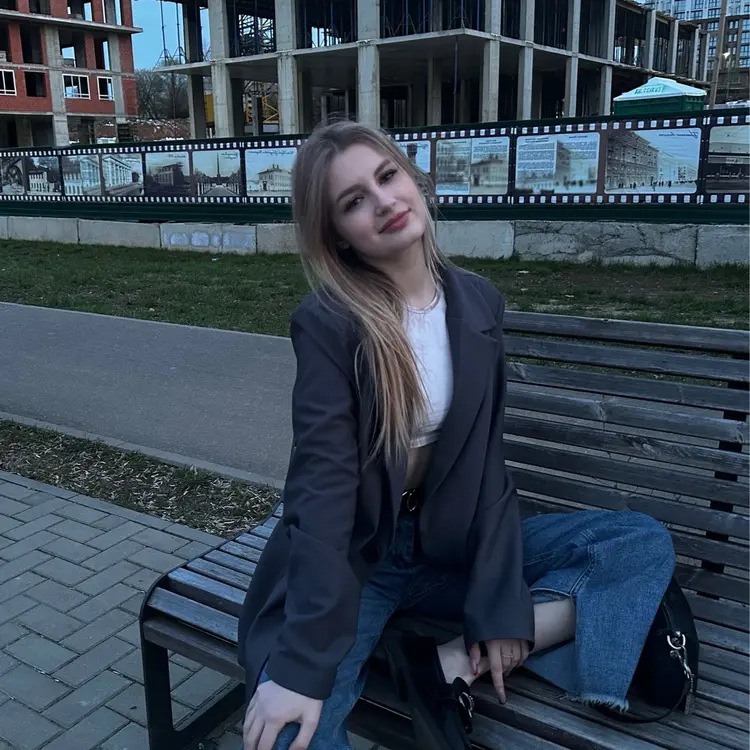 Лиза из Иванова, мне 18, познакомлюсь для общения
