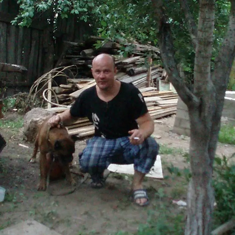 Я Денис, 49, из Щелково, ищу знакомство для секса на одну ночь