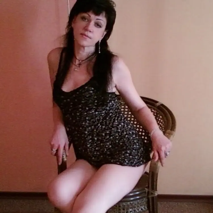 Танюша из Николаева, ищу на сайте секс на одну ночь