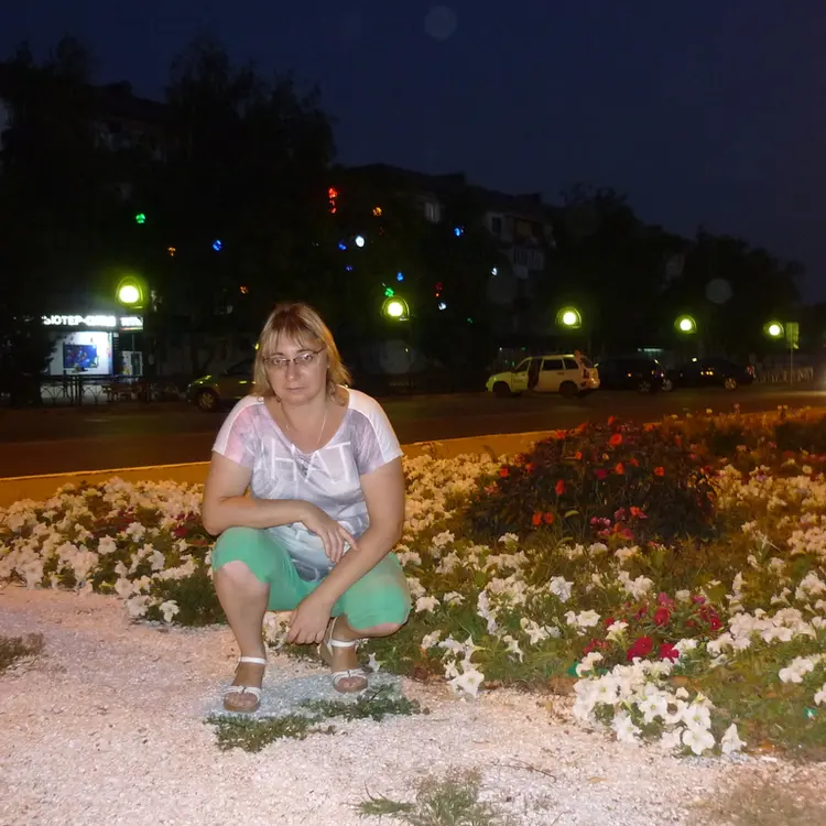 Я Незнакомка, 45, знакомлюсь для регулярного секса в Усть-Лабинске