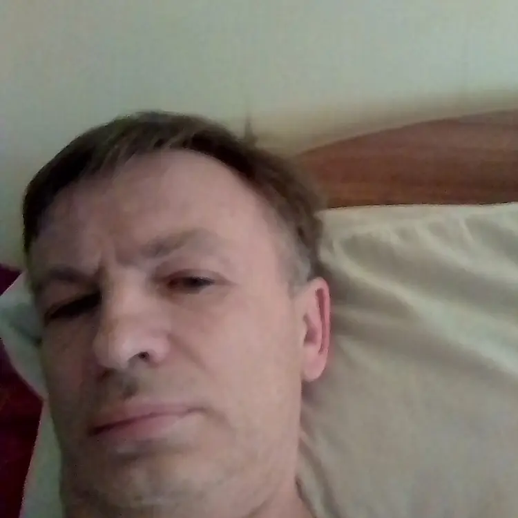 Андрей из Крымска, ищу на сайте секс на одну ночь