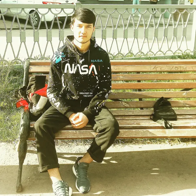 Amir из Екатеринбурга, ищу на сайте открытые отношения
