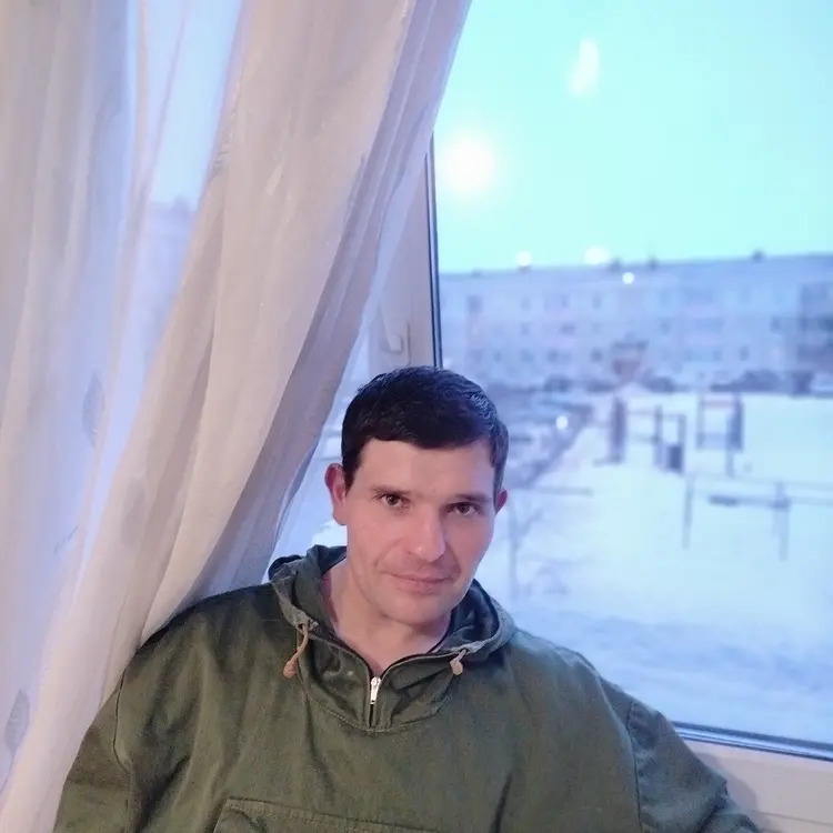 Я Андрей, 39, из Сургута, ищу знакомство для регулярного секса