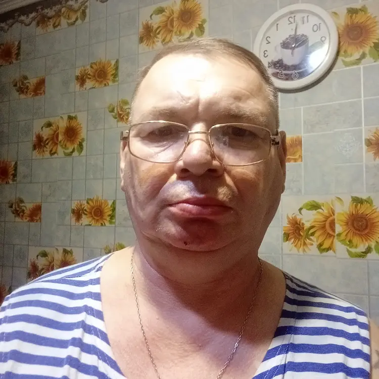Я Виктор, 55, из Казани, ищу знакомство для регулярного секса