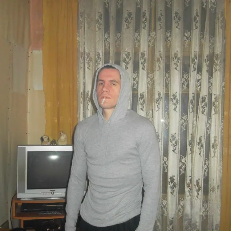Я Егор, 35, знакомлюсь для общения в Электрогорске