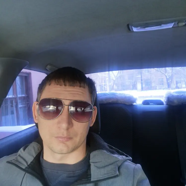 Я Сергей, 37, знакомлюсь для дружбы в Волгограде