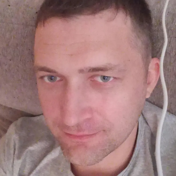 Дмитрий из Солигорска, мне 37, познакомлюсь для регулярного секса