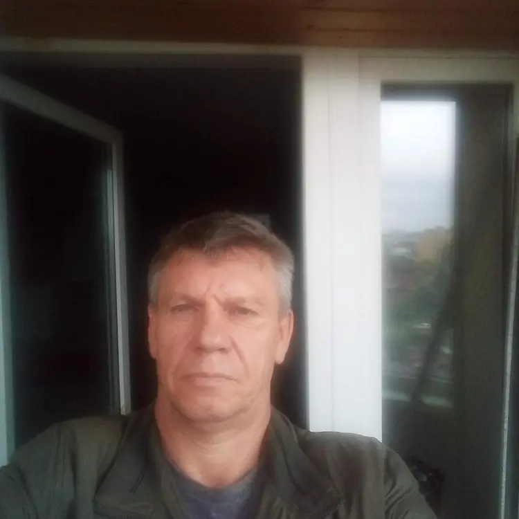 Сергей из Смоленска, мне 61, познакомлюсь для регулярного секса