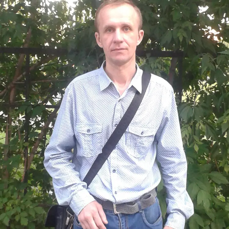 Я Алексей, 44, из Липецка, ищу знакомство для приятного времяпровождения