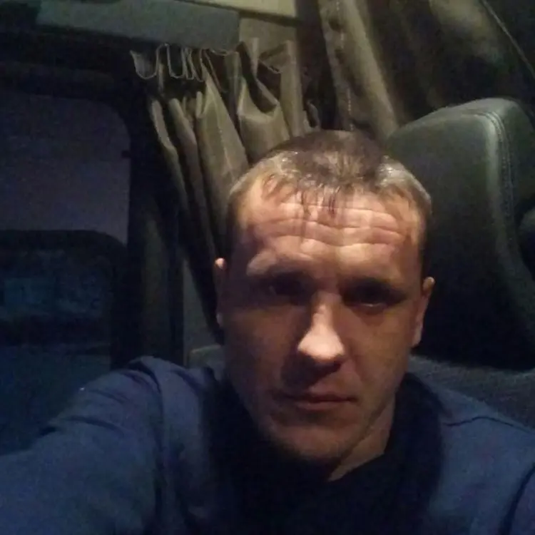 Я Егор, 41, из Алдана, ищу знакомство для дружбы
