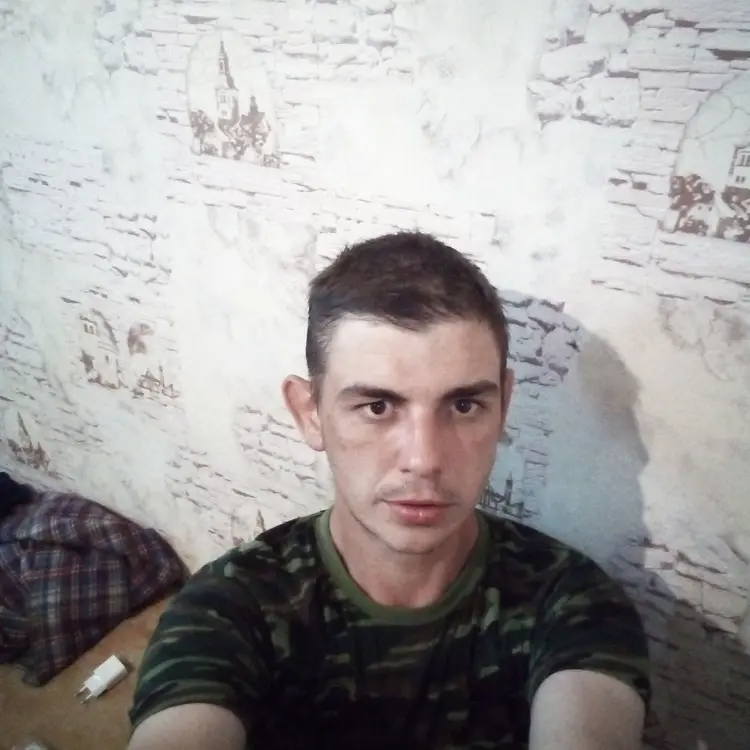 Я Александр, 32, из Омска, ищу знакомство для дружбы