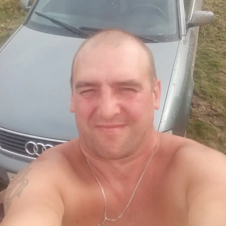 Я Евгений, 48, из Усть-Лабинска, ищу знакомство для регулярного секса
