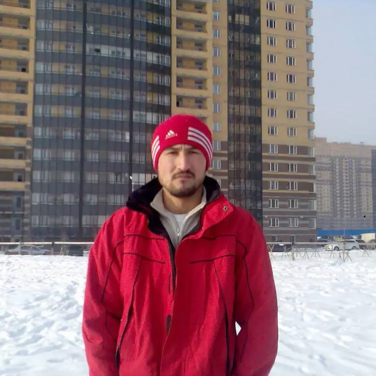 Я Nasimataev, 37, из Петрозаводска, ищу знакомство для общения