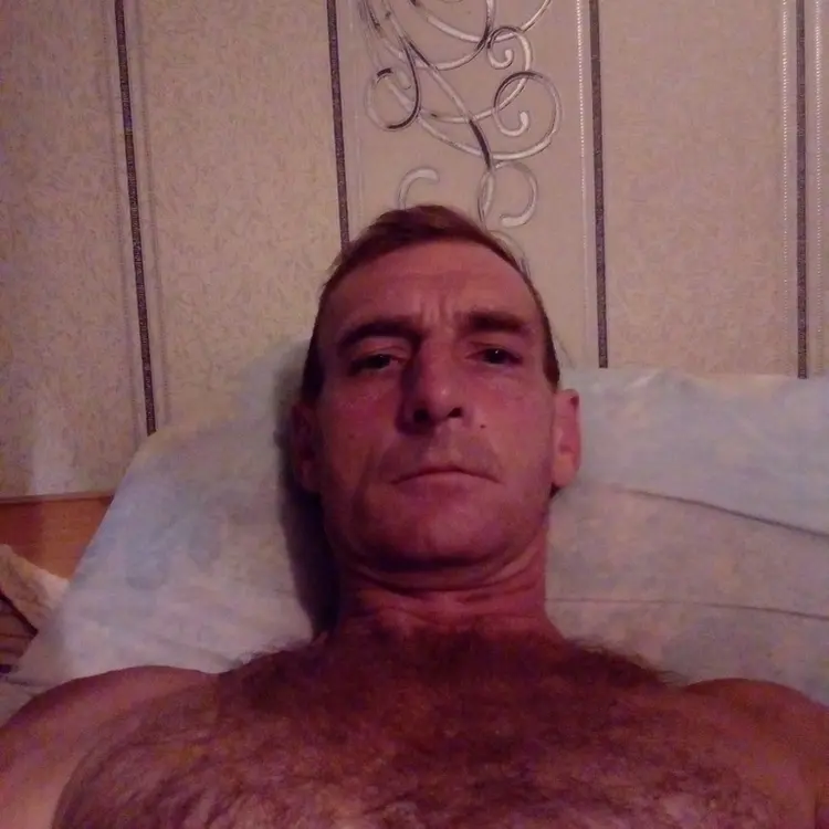 Я Валерий, 48, знакомлюсь для виртуального секса в Ахтубинске