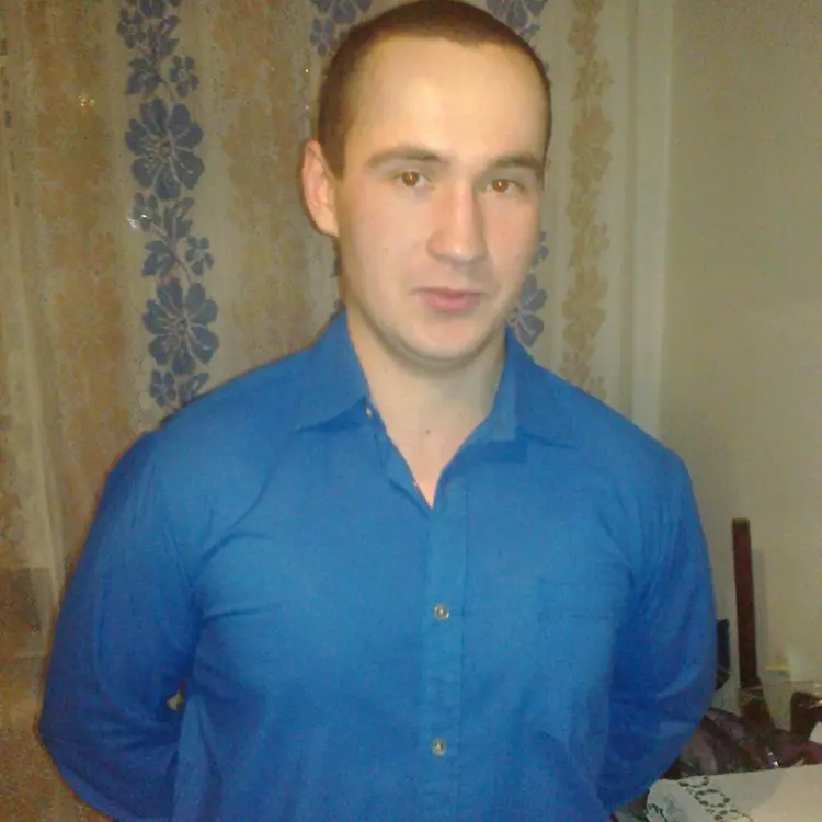 Ilya из Соликамска, мне 33, познакомлюсь для регулярного секса
