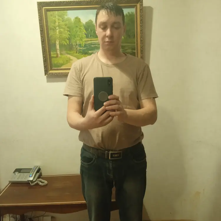 Я Дима, 39, из Жодино, ищу знакомство для регулярного секса