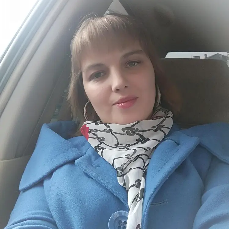 Светлана из Барнаула, мне 37, познакомлюсь для приятного времяпровождения