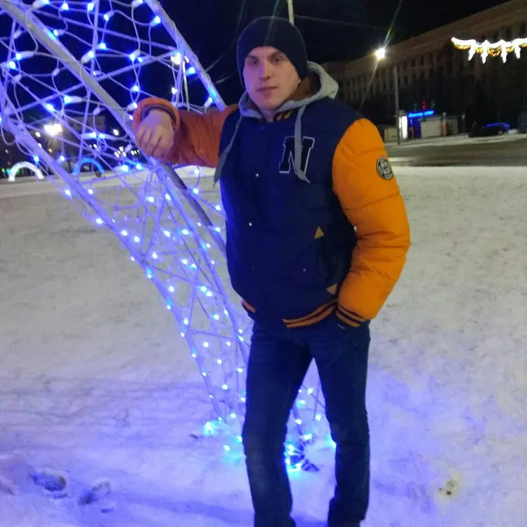 Я Илья, 30, знакомлюсь для приятного времяпровождения в Могилёве