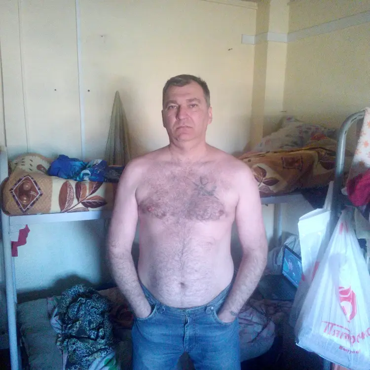 Я Олег, 51, из Узловой, ищу знакомство для дружбы