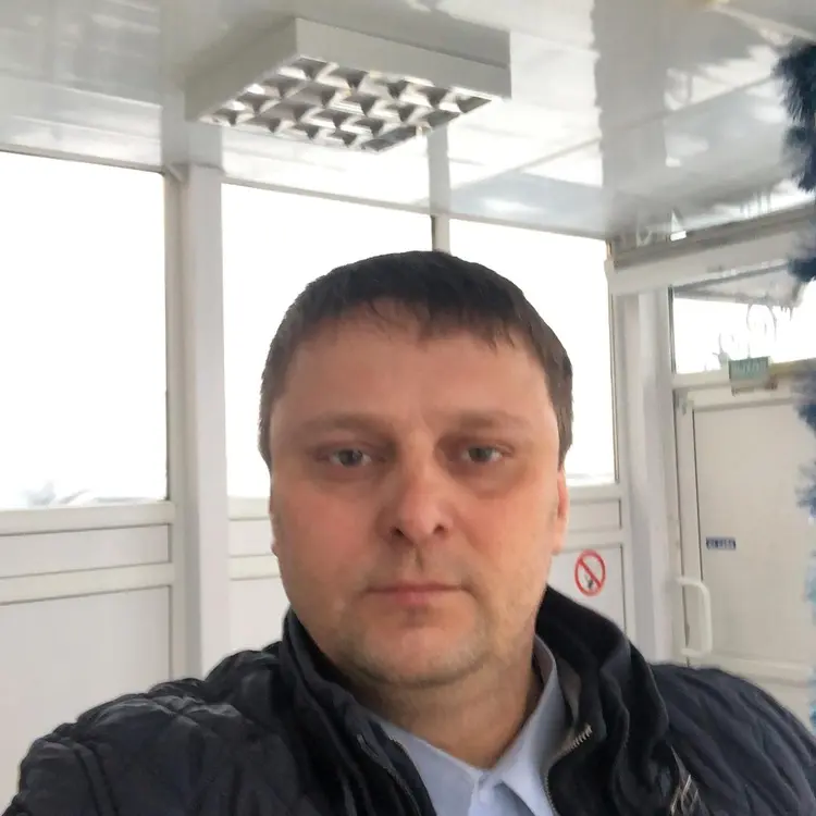 Олег из Петропавловска-Камчатского, мне 46, познакомлюсь для приятного времяпровождения