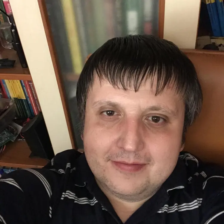 Я Денис, 41, из Донецка, ищу знакомство для совместных путешествий