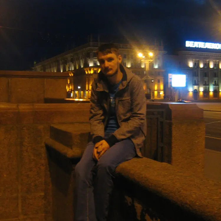Дмитрий из Новомосковска, ищу на сайте секс на одну ночь