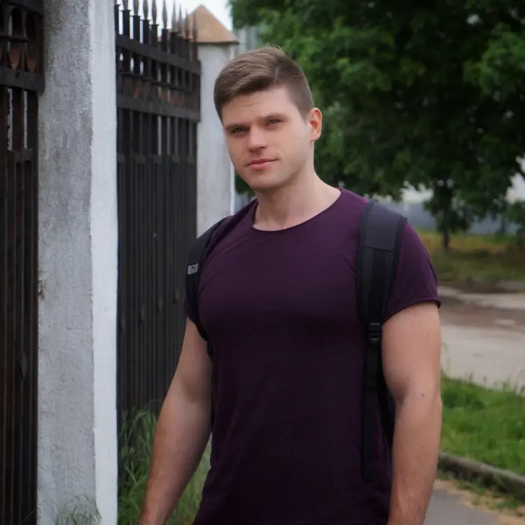 Дмитрий из Новогрудка, ищу на сайте секс на одну ночь