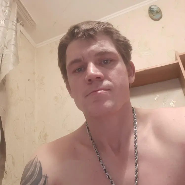 Я Олег, 34, знакомлюсь для регулярного секса в Миассе