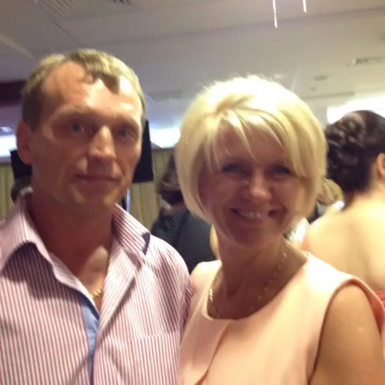 Мы Андрей И Ольга, 59, из Екатеринбурга, ищу знакомство для общения